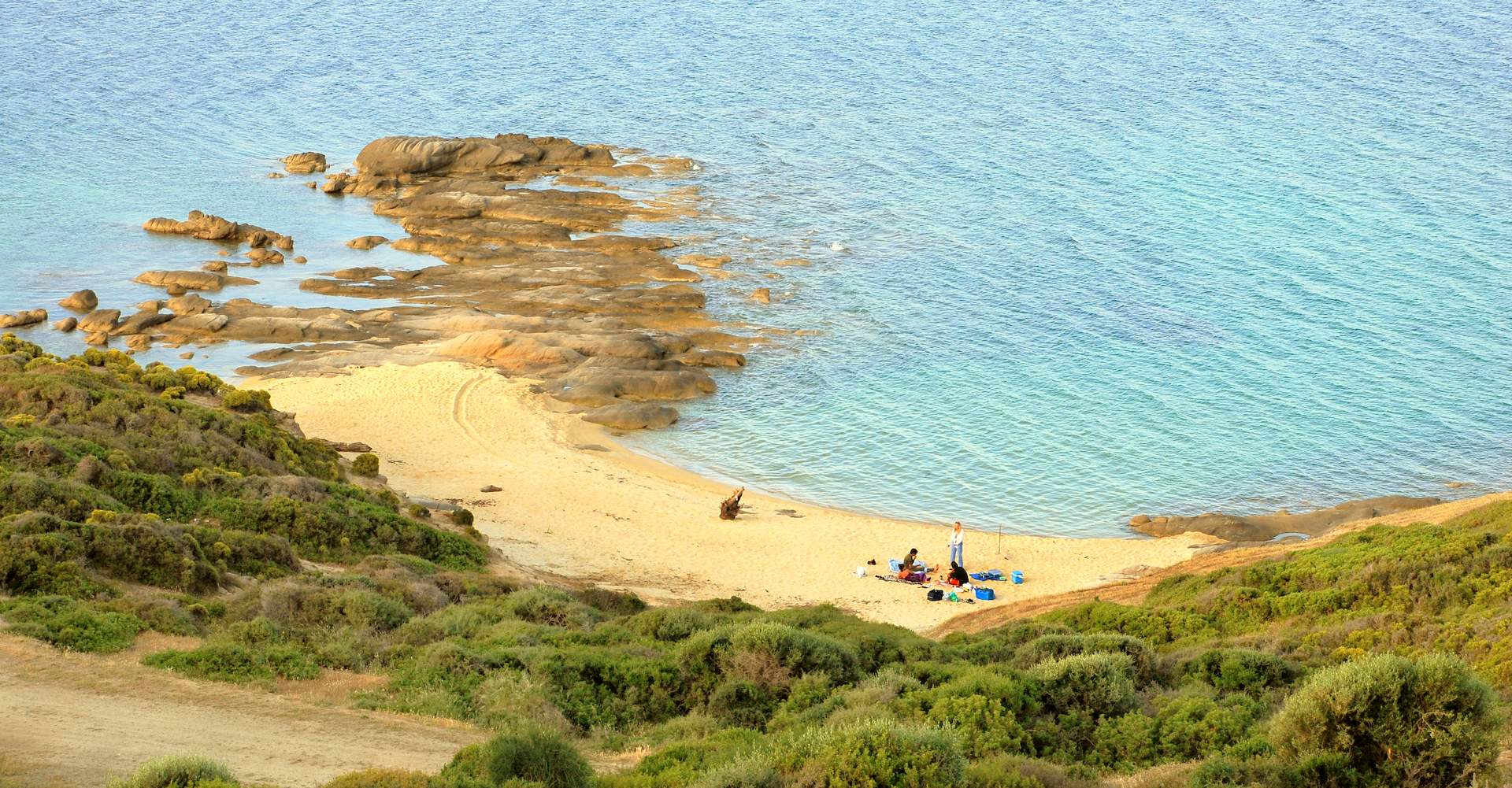 Tigania beach