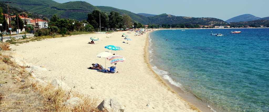 Toroni beach