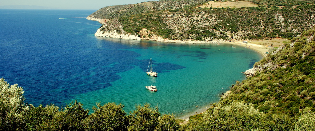Marathias Beach