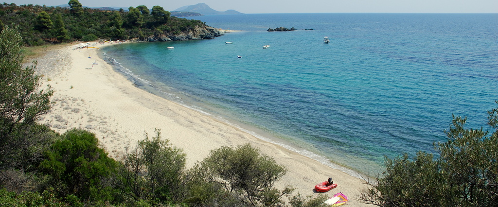 Agios Georgios beach