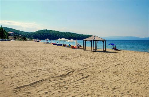 WEST KOMITSA  (18)