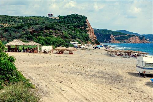 PIRGOS (MAORI BEACH)  (27)