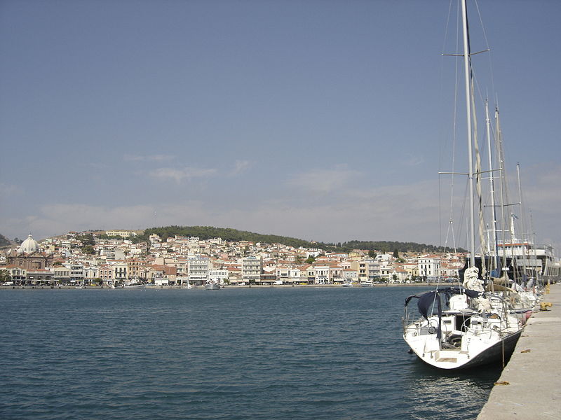 lesvos/800px-Mytilene_harbour